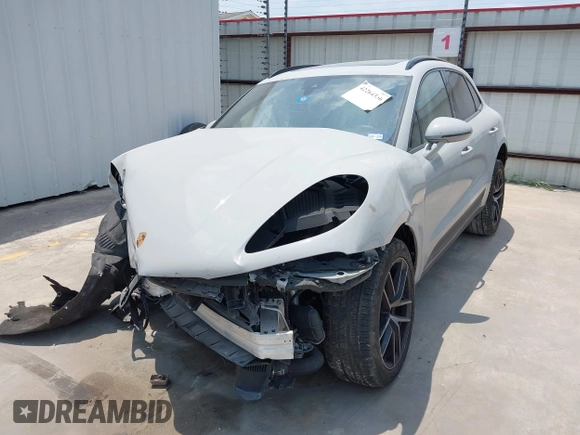 2022 Porsche Macan with VIN WP1AA2A56NLB11535, listed as a IAAI auction lot 42264356 with 11 mi miles and . Bid and sale history available at DreamBid. Image 2.