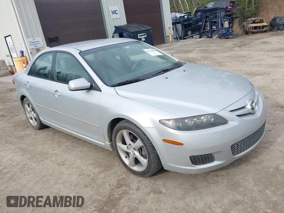 2008 Mazda 6 i Sport VE with VIN 1YVHP80C885M24820, listed as a IAAI auction lot 41728989 with 18,654 mi miles. Bid and sale history available at carsss.com. Image 1.
