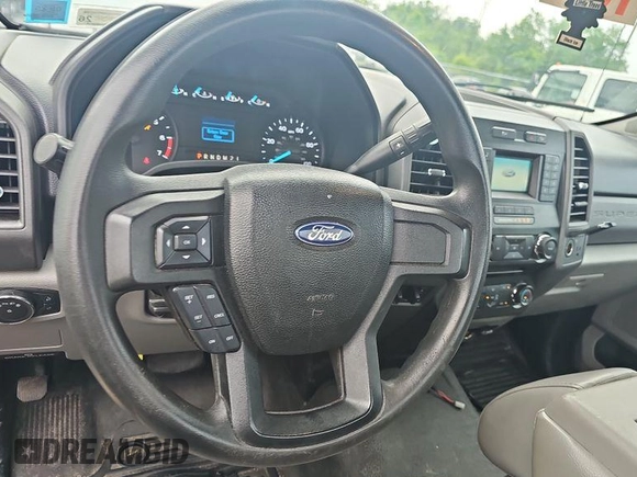 2018 Ford F-250 XLT with VIN 1FTBF2B61JEB24898, listed as a IAAI auction lot 42854197 with 108,352 mi miles and . Bid and sale history available at DreamBid. Image 7.