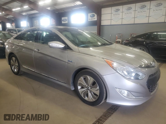 2013 Hyundai Sonata with VIN KMHEC4A45DA074581, listed as a Copart auction lot 55474465 with 144,757 mi miles and Clean Title. Bid and sale history available at carsss.com. Image 4.