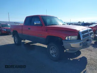 1997 Dodge Ram 2500 with VIN 3B7KF23Z3VG836630, listed as a IAAI auction lot 39773313 with 155,129 mi miles. Bid and sale history available at carsss.com. Image 1.