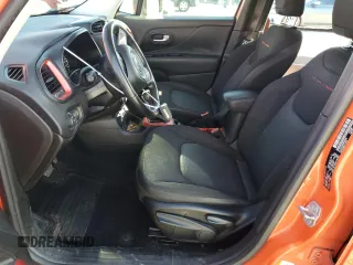 2017 Jeep Renegade Trailhawk с VIN ZACCJBCB0HPE90609, выставлен на аукционе Copart как лот 85801074 с пробегом 136 187 миль миль и Списание • Salvage title. История ставок и продаж доступна на DreamBid. Изображение 7.