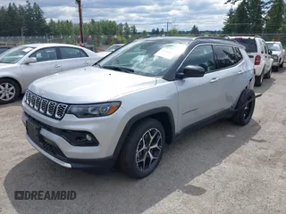 2025 Jeep Compass Limited with VIN 3C4NJDCNXST579277, listed as a IAAI auction lot 42544071 with 182 mi miles and . Bid and sale history available at DreamBid. Image 17.