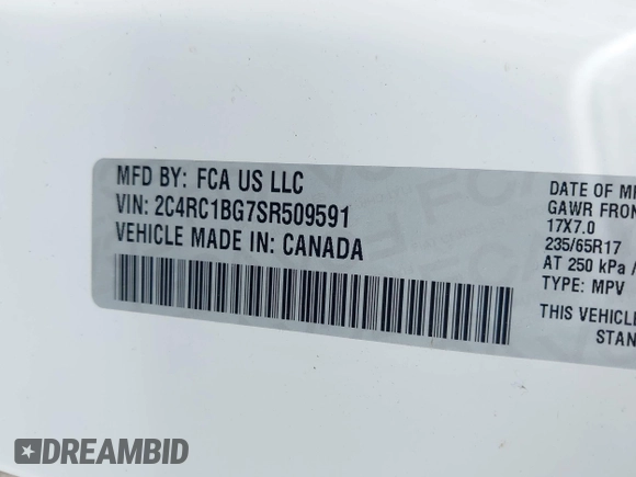 2025 Chrysler Pacifica Select with VIN 2C4RC1BG7SR509591, listed as a IAAI auction lot 42533235 with 19,520 mi miles and . Bid and sale history available at DreamBid. Image 9.