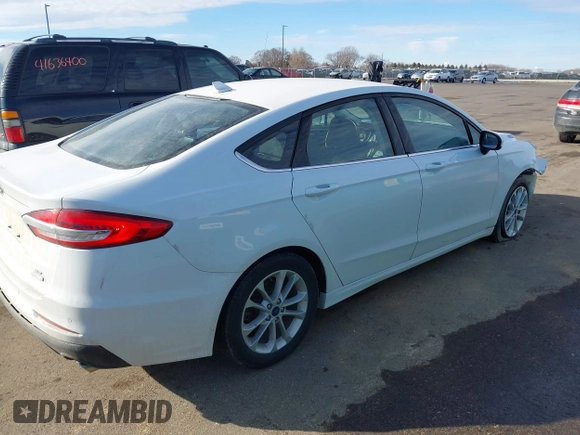 2020 Ford Fusion SE with VIN 3FA6P0HD5LR235064, listed as a IAAI auction lot 41664390 with 38,473 mi miles. Bid and sale history available at carsss.com. Image 4.