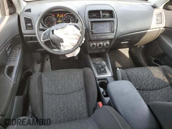 2022 Mitsubishi Outlander ES with VIN JA4APUAU8NU021052, listed as a Copart auction lot 48695825 with 57,554 mi miles and Salvage title. Bid and sale history available at DreamBid. Image 8.