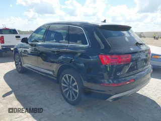 2017 Audi Q7 Premium Plus with VIN WA1LAAF72HD017790, listed as a IAAI auction lot 42624444 with 77,400 mi miles and . Bid and sale history available at DreamBid. Image 3.