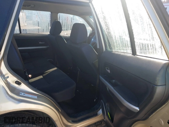 2008 Suzuki Grand Vitara with VIN JS3TE941884102058, listed as a IAAI auction lot 41433513 with 299,533 mi miles and . Bid and sale history available at DreamBid. Image 8.
