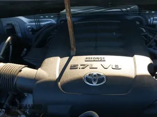 2016 Toyota Tundra SR5 с VIN 5TFRW5F1XGX201537, выставлен на аукционе IAAI как лот 41396181 с пробегом 133 968 миль миль и . История ставок и продаж доступна на DreamBid. Изображение 19.