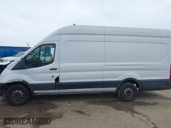 2020 Ford Transit с VIN 1FTBW3XG8LKA54375, выставлен на аукционе IAAI как лот 42336626 с пробегом 140 247 миль миль и . История ставок и продаж доступна на DreamBid. Изображение 15.