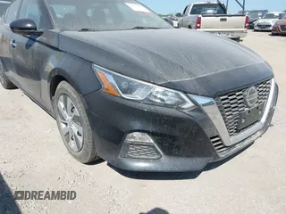 2019 Nissan Altima S z VIN 1N4BL4BV0KC233402, wystawiony jako IAAI lot #41917621 z przebiegiem 115 224 mil mil oraz . Historia ofert i sprzedaży dostępna na DreamBid. Obrazek 20.