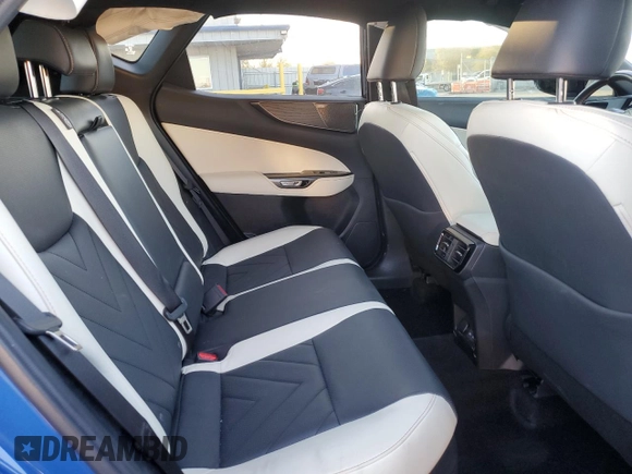 2024 Lexus NX with VIN JTJHKCEZ1R2024067, listed as a Copart auction lot 46890655 with 5,671 mi miles and Salvage Title. Bid and sale history available at carsss.com. Image 11.