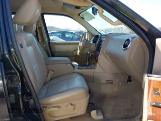 2009 Ford Explorer Eddie Bauer with VIN 1FMEU74E39UA14761, listed as a IAAI auction lot 41847378 with 199,413 mi miles and . Bid and sale history available at DreamBid. Image 5.