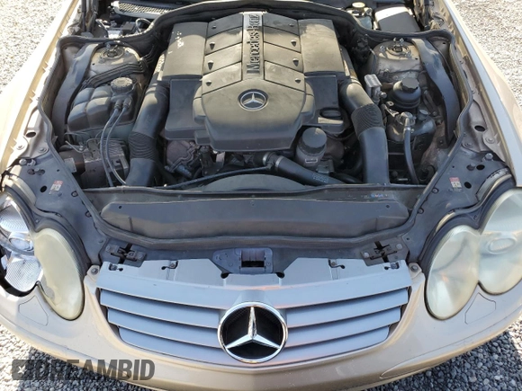 2003 Mercedes-Benz SL 500 z VIN WDBSK75F83F056017, wystawiony jako Copart lot #57662775 z przebiegiem 264 449 mil mil oraz Czysty tytuł • Clean title. Historia ofert i sprzedaży dostępna na DreamBid. Obrazek 11.