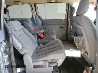 2005 Dodge Caravan SXT with VIN 2D4GP44L75R335536, listed as a Copart auction lot 60933985 with 212,231 mi miles and Salvage title. Bid and sale history available at DreamBid. Image 11.