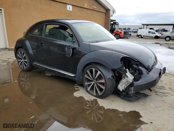 2012 Volkswagen Beetle 2.0T Turbo PZEV with VIN 3VWVA7AT0CM625968, listed as a Copart auction lot 43543005 with 0 mi miles and Salvage Title. Bid and sale history available at carsss.com. Image 4.