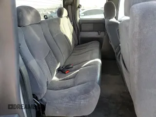 2005 Chevrolet Silverado 1500 LS with VIN 2GCEC19T051323752, listed as a Copart auction lot 43731485 with 146,765 mi miles and Salvage title. Bid and sale history available at DreamBid. Image 10.