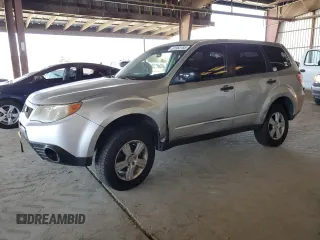 2010 Subaru Forester X with VIN JF2SH6BC6AH904208, listed as a Copart auction lot 61983165 with 256,188 mi miles and Salvage title. Bid and sale history available at DreamBid. Image 1.