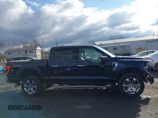 2022 Ford F-150 XL z VIN 1FTEW1EP4NFC10265, wystawiony jako IAAI lot #41698502 z przebiegiem 48 349 mil mil oraz . Historia ofert i sprzedaży dostępna na DreamBid. Obrazek 13.