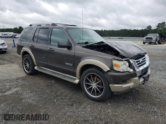 2006 Ford Explorer Eddie Bauer z VIN 1FMEU74E66UA41903, wystawiony jako Copart lot #60419545 z przebiegiem 231 949 mil mil oraz Szkoda całkowita • Salvage title. Historia ofert i sprzedaży dostępna na DreamBid. Obrazek 4.
