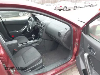 2010 Pontiac G6 w/1SC with VIN 1G2ZA5E07A4148946, listed as a IAAI auction lot 41714647 with 1 mi miles. Bid and sale history available at carsss.com. Image 5.