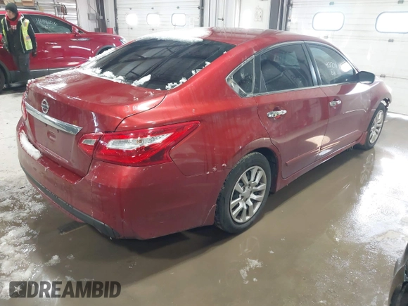 2016 Nissan Altima 2.5 S with VIN 1N4AL3AP7GN385617, listed as a IAAI auction lot 41317018 with 112,238 mi miles. Bid and sale history available at carsss.com. Image 4.