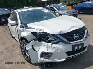 2016 Nissan Altima SR with VIN 1N4AL3AP3GC150465, listed as a IAAI auction lot 42171169 with 110,972 mi miles and . Bid and sale history available at DreamBid. Image 6.