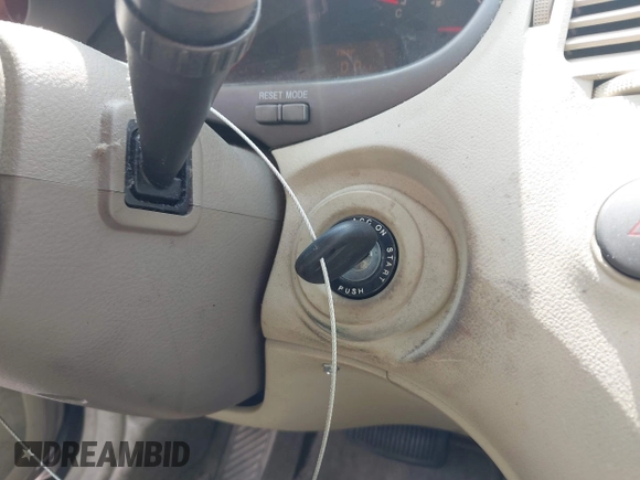 2006 Hyundai Azera SE with VIN KMHFC46F36A048952, listed as a IAAI auction lot 42522719 with 144,155 mi miles and . Bid and sale history available at DreamBid. Image 11.