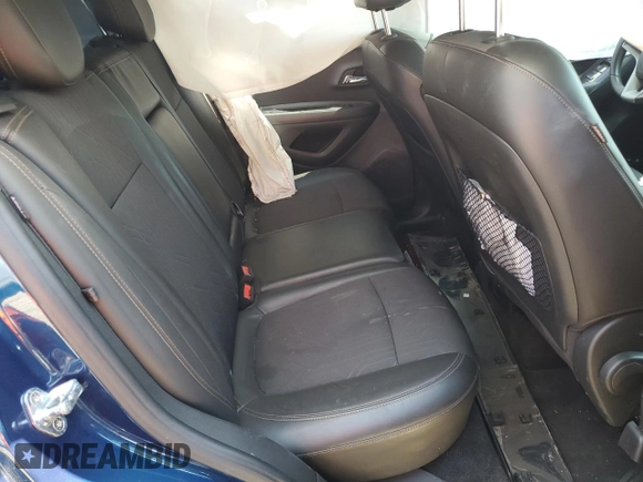 2020 Chevrolet Trax LT z VIN KL7CJLSB5LB329731, wystawiony jako Copart lot #52688482 z przebiegiem 25 658 mil mil oraz Nie do naprawy. Historia ofert i sprzedaży dostępna na DreamBid. Obrazek 6.
