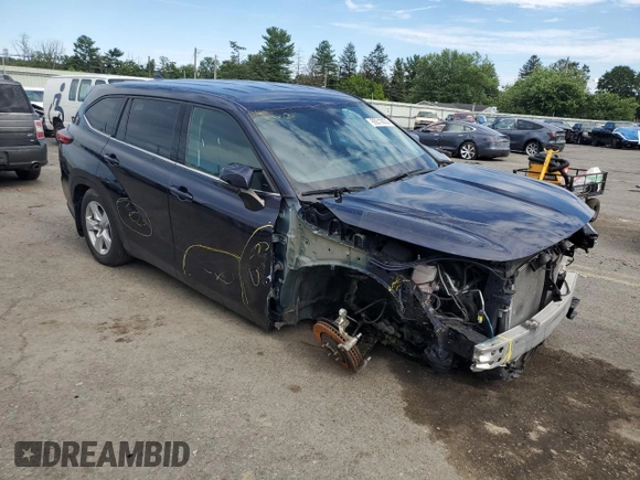 2021 Toyota Highlander L with VIN 5TDBZRBH9MS552153, listed as a Copart auction lot 65512635 with 20,153 mi miles and Salvage title. Bid and sale history available at DreamBid. Image 4.