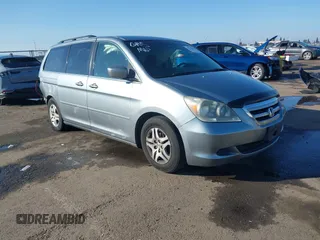 2006 Honda Odyssey EX with VIN 5FNRL38436B001144, listed as a IAAI auction lot 41372589 with 255,666 mi miles. Bid and sale history available at carsss.com. Image 1.