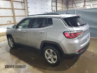 2024 Jeep Compass Latitude with VIN 3C4NJDBN7RT595027, listed as a Copart auction lot 62690895 with 41,148 mi miles and Clean title. Bid and sale history available at DreamBid. Image 2.