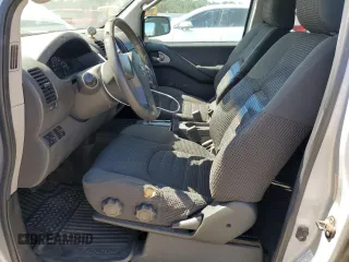 2005 Nissan Frontier LE z VIN 1N6AD07W95C443995, wystawiony jako Copart lot #61102285 z przebiegiem 248 740 mil mil oraz Czysty tytuł • Clean title. Historia ofert i sprzedaży dostępna na DreamBid. Obrazek 7.