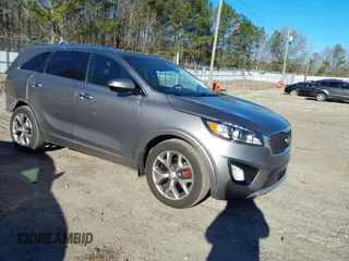 2017 Kia Sorento SX z VIN 5XYPK4A5XHG205180, wystawiony jako IAAI lot #41680835 z przebiegiem 140 000 mil mil oraz . Historia ofert i sprzedaży dostępna na DreamBid. Obrazek 1.