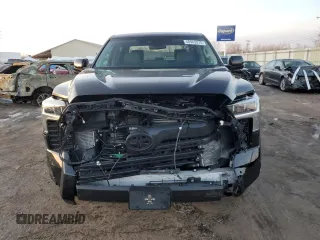 2024 Toyota Tundra Limited Hybrid z VIN 5TFWC5DB5RX073881, wystawiony jako Copart lot #48943975 z przebiegiem 7 652 mil mil oraz Szkoda całkowita • Salvage title. Historia ofert i sprzedaży dostępna na DreamBid. Obrazek 5.