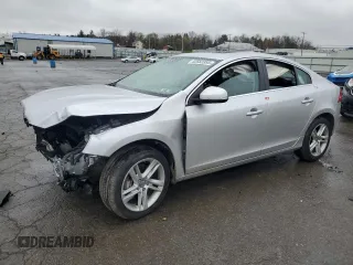 2015 Volvo S60 T5 Premier with VIN YV1612TB8F1302889, listed as a Copart auction lot 52583955 with 91,389 mi miles and Salvage Title. Bid and sale history available at carsss.com. Image 1.