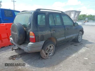 2003 Chevrolet Tracker with VIN 2CNBJ134X36921126, listed as a IAAI auction lot 42536787 with 199,063 mi miles and . Bid and sale history available at DreamBid. Image 4.