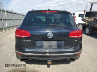 2017 Volkswagen Touareg Sport with VIN WVGEF7BP9HD004779, listed as a Copart auction lot 53530135 with 224,866 mi miles and Clean Title. Bid and sale history available at DreamBid. Image 6.