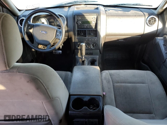 2008 Ford Explorer Sport Trac XLT z VIN 1FMEU51E58UB08051, wystawiony jako Copart lot #87066424 z przebiegiem 213 473 mil mil oraz Szkoda całkowita • Salvage title. Historia ofert i sprzedaży dostępna na DreamBid. Obrazek 8.