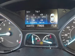 2019 Ford Escape SE z VIN 1FMCU9GD6KUC50283, wystawiony jako IAAI lot #41941204 z przebiegiem 53 417 mil mil oraz . Historia ofert i sprzedaży dostępna na DreamBid. Obrazek 15.
