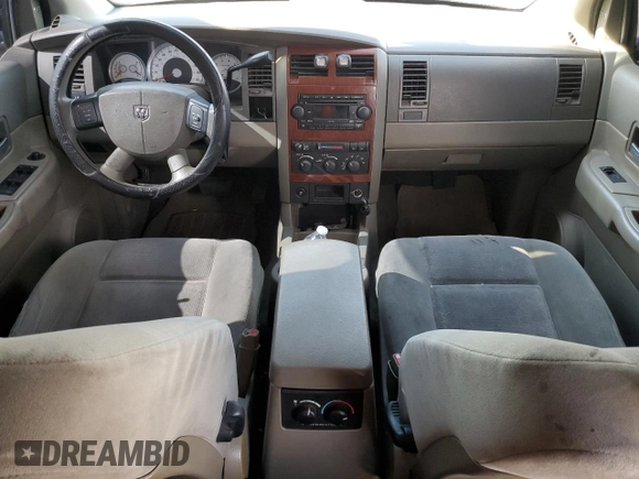 2004 Dodge Durango SLT with VIN 1D4HD48N84F199268, listed as a Copart auction lot 75510284 with 172,320 mi miles and Salvage title. Bid and sale history available at DreamBid. Image 8.