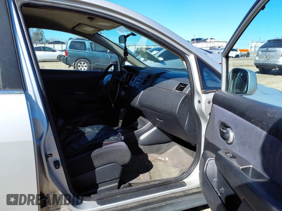 2008 Nissan Versa 1.8 S with VIN 3N1BC11E88L356245, listed as a IAAI auction lot 41378999 with 219,721 mi miles. Bid and sale history available at carsss.com. Image 5.