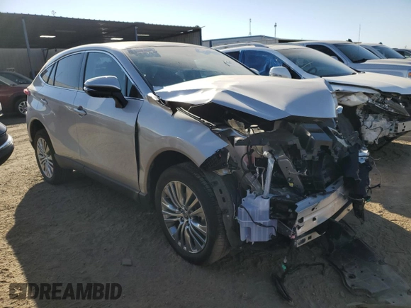 2023 Toyota Venza LE with VIN JTEAAAAH7PJ144978, listed as a Copart auction lot 74301124 with 5,565 mi miles and Salvage Title. Bid and sale history available at carsss.com. Image 4.