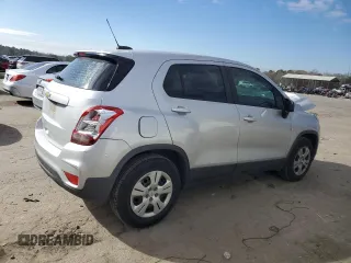 2019 Chevrolet Trax LS with VIN 3GNCJKSB7KL123943, listed as a Copart auction lot 46441505 with 182,707 mi miles and Salvage Title. Bid and sale history available at carsss.com. Image 3.