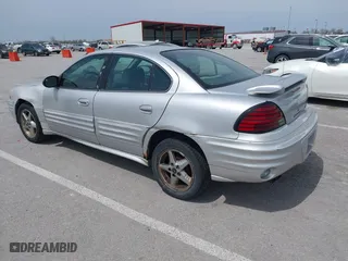 2002 Pontiac Grand Am SE1 with VIN 1G2NF52F82C315525, listed as a IAAI auction lot 42013927 with 344,107 mi miles. Bid and sale history available at carsss.com. Image 3.