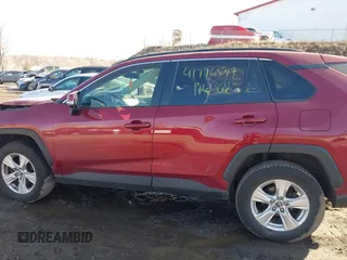 2019 Toyota RAV4 XLE with VIN JTMP1RFV9KD038616, listed as a IAAI auction lot 41776547 with 111,576 mi miles. Bid and sale history available at carsss.com. Image 14.