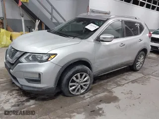 2019 Nissan Rogue SV with VIN 5N1AT2MV1KC798213, listed as a IAAI auction lot 41617636 with 60,305 mi miles. Bid and sale history available at carsss.com. Image 17.