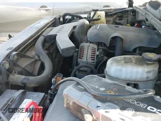 2006 Chevrolet Tahoe LS z VIN 1GNEC13V46J148317, wystawiony jako IAAI lot #42603223 z przebiegiem 275 308 mil mil oraz . Historia ofert i sprzedaży dostępna na DreamBid. Obrazek 19.