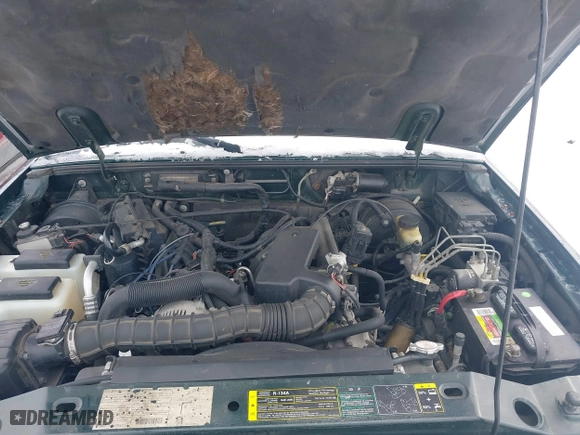 2003 Ford Ranger XL with VIN 1FTYR10U13PA86271, listed as a IAAI auction lot 41609518 with 118,257 mi miles. Bid and sale history available at carsss.com. Image 10.