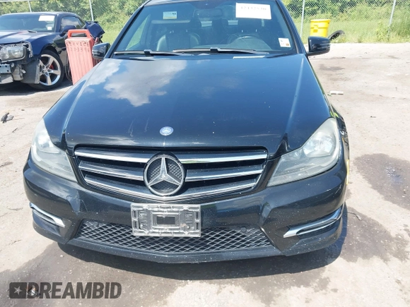 2014 Mercedes-Benz C 250 Sport with VIN WDDGF4HBXEA941294, listed as a IAAI auction lot 42432530 with Not provided miles and . Bid and sale history available at DreamBid. Image 6.